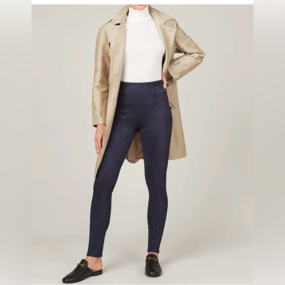 Spanx Faux Suede Navy Classic Women’s Leggings Size Small NWT